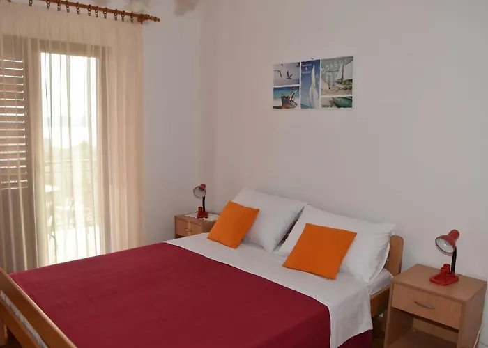 Bosana * Biograd Na Moru