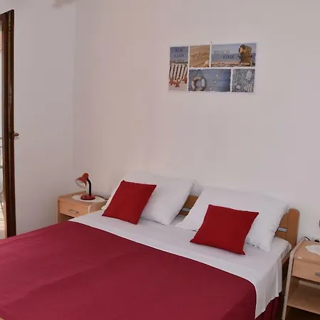 Bosana Apartment *